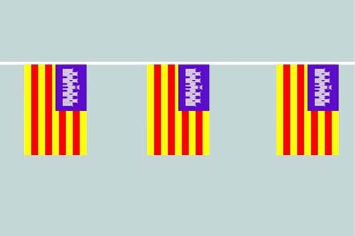 Balearen Flaggenkette 6 Meter / 8 Flaggen 30x40 cm