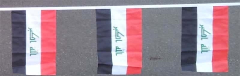 Irak neu mit Schrift Flaggenkette 6 Meter / 8 Flaggen 30x45 cm