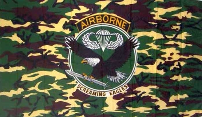 Airborne Camouflage "Screaming Eagle" Flagge 90x150 cm